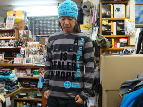 BASIC LS STRIPE（カラー：650 MOCCA GREY）サイズ：XXL（EUサイズ）