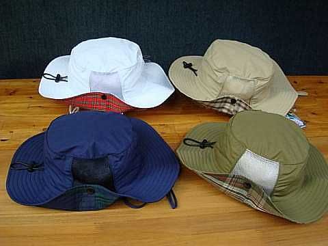 ＬＡＤＩＥＳ　ＣＨＥＣＫ　ＢＥＡＣＨ　ＨＡＴ（サイズ：57cmのワンサイズ）