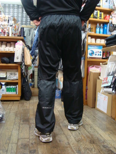 ENHANCE WIND PANT 2.0 429280JP（カラー：BLACK 001）