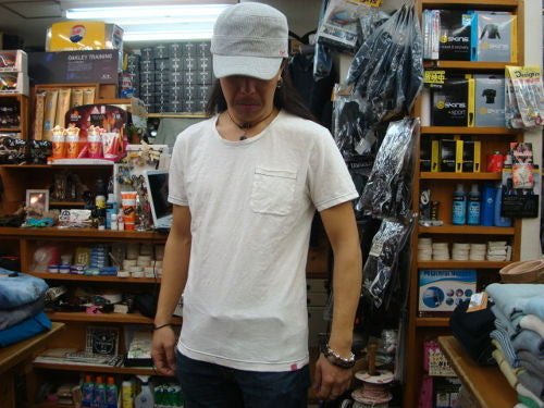 SLIM FIT ポケット S/S TEE 112-062（カラー：WHITE）サイズ：S（日本サイズ）