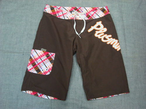 LOGO B-SHORT GIRLS（カラー：683）サイズ：XS（レディースEUサイズ）