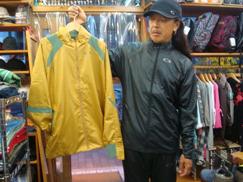 ACCELERATOR WIND JACKET 3.8 411764JP