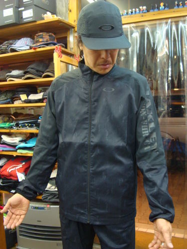ENHANCE DOUBLE CLOTH JACKET 4.0 411853JP（カラー：JET BLACK 01K）サイズ：S（日本サイズ）