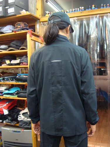 ENHANCE DOUBLE CLOTH JACKET 4.0 411853JP（カラー：JET BLACK 01K）サイズ：S（日本サイズ）