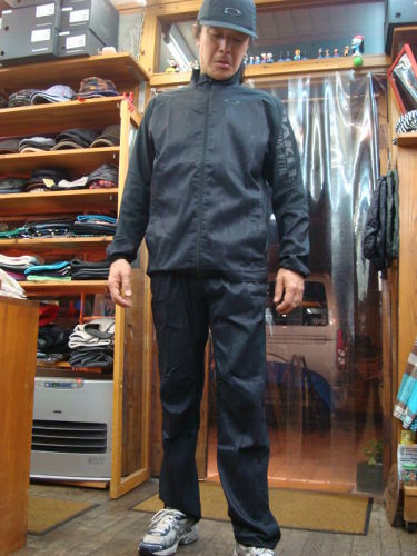ENHANCE DOUBLE CLOTH JACKET 4.0 411853JP（カラー：JET BLACK 01K）サイズ：S（日本サイズ）