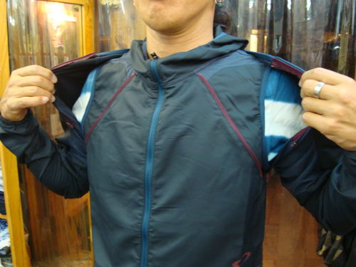 ACCELERATOR DOUBLE CLOTH C JACKET 411896JP（カラー：JET BLACK 01K）