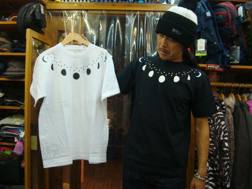 FX14-501 MOON PHASE TEE