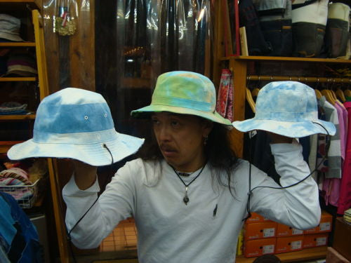 RB3524 REV. TIEDYE CELL HAT
