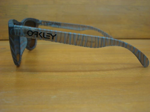 Urban Jungle Collection Frogskins Asia Fit OO9245-25・・店頭のみの販売！在庫１点有り