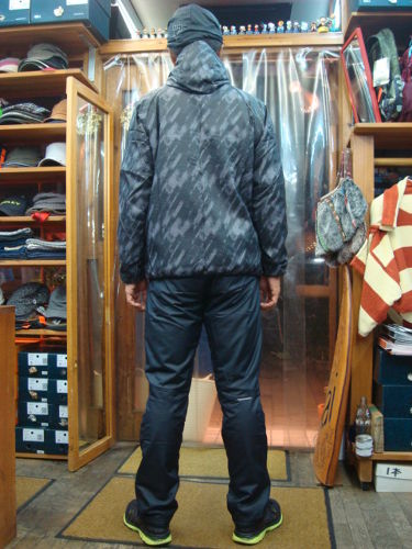ENHANCE INSULATION PANTS 7.3 422355JP（カラー：BLACKOUT 02E）