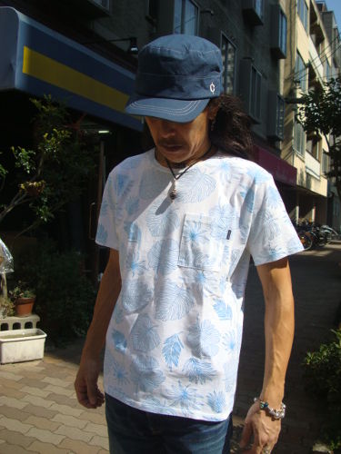 紫外線プリント ポケット S/S TEE 118-281（カラー：WHITE/BLUE）