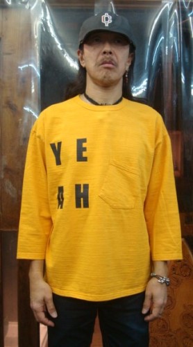 YEAH Y-1014A(ビッグポケットTシャツ) UNISEX(男女兼用)ワンサイズのみ(カラー：マスタード) 日本サイズ