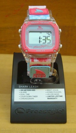 SHARK CLASSIC LEASH(シャーククラシックリーシュ) STYLE #101224（カラー：Surfin’ USA）CAROLINE MARKS （キャロライン・マークス）コラボレーションモデル