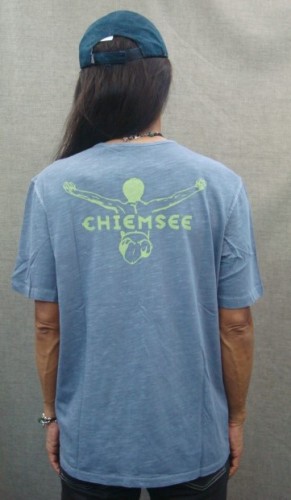 MEN T-SHIRT 00015759（カラー：18-3912 GRISAILLE）