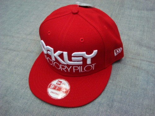 FP NOVELTY SNAP-BACK 911617（カラー：RED LINE 465）