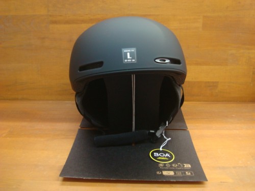 OAKLEY SNOW HELMET (オークリースノーヘルメット) MOD1 - ASIA FIT（エムオーディーワンアジアフィット） Lサイズ （61-65cm）99505A-02E（カラー：Blackout 02E）