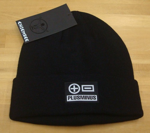 UNISEX BEANIE 3325002（カラー：19-3911 BLACK BEAUTY）