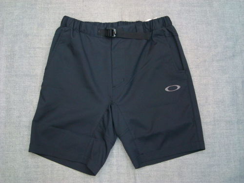 CIRCULAR DOUBLE CLOTH SHORT 2.0 441795JP（カラー：JET BLACK 01K）サイズ：XL（日本サイズ）