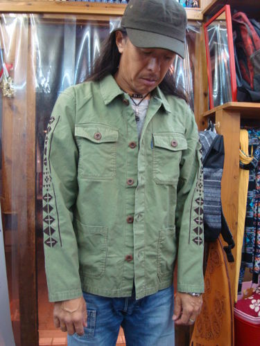 袖刺繍 4PKT シャツジャケット 316-059（カラー：KHAKI）サイズ：L（日本サイズ）